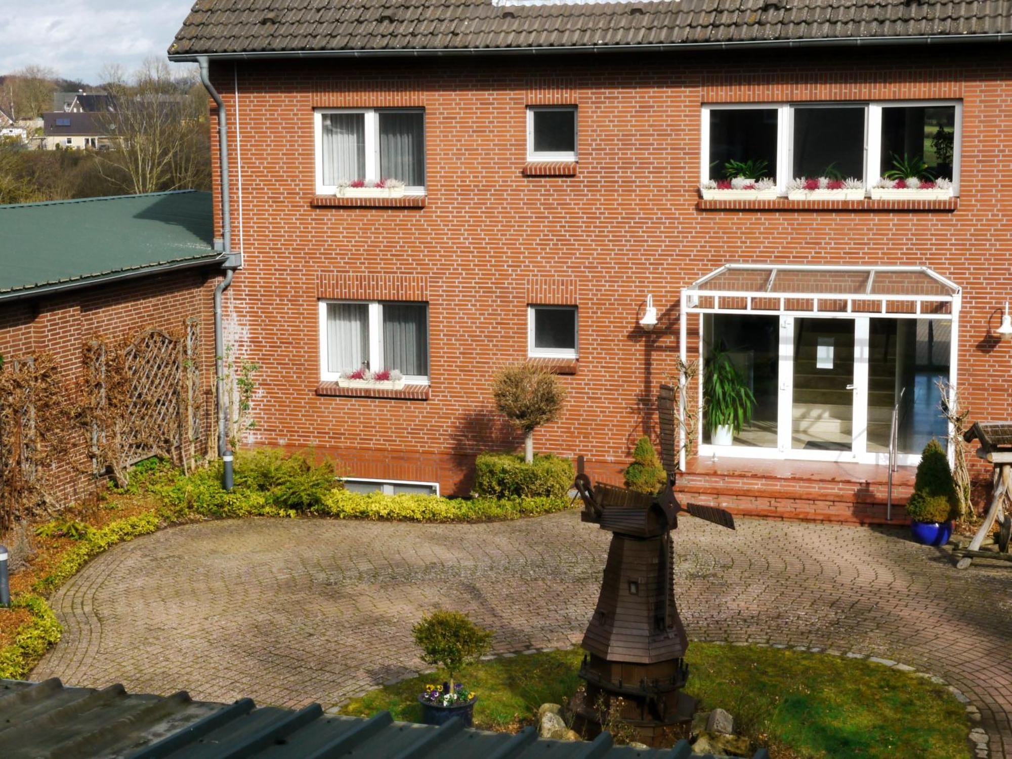 Hotel Garni Landgasthof Luechau Mussen  Екстер'єр фото